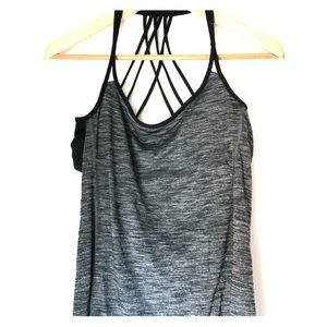Lululemon 2-in-1 tank with built in bra